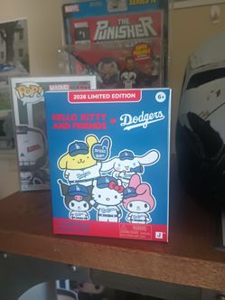 Los Angeles Dodgers Hello Kitty And Friends Mystery Plush