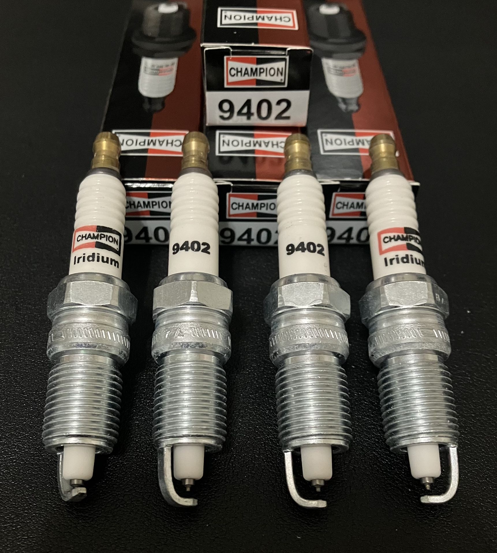 9402 Champion | Iridium Spark Plugs 4x