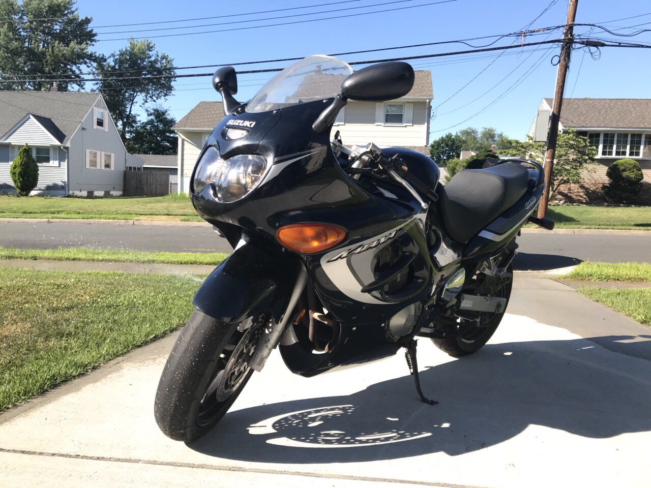 Suzuki Katana F600