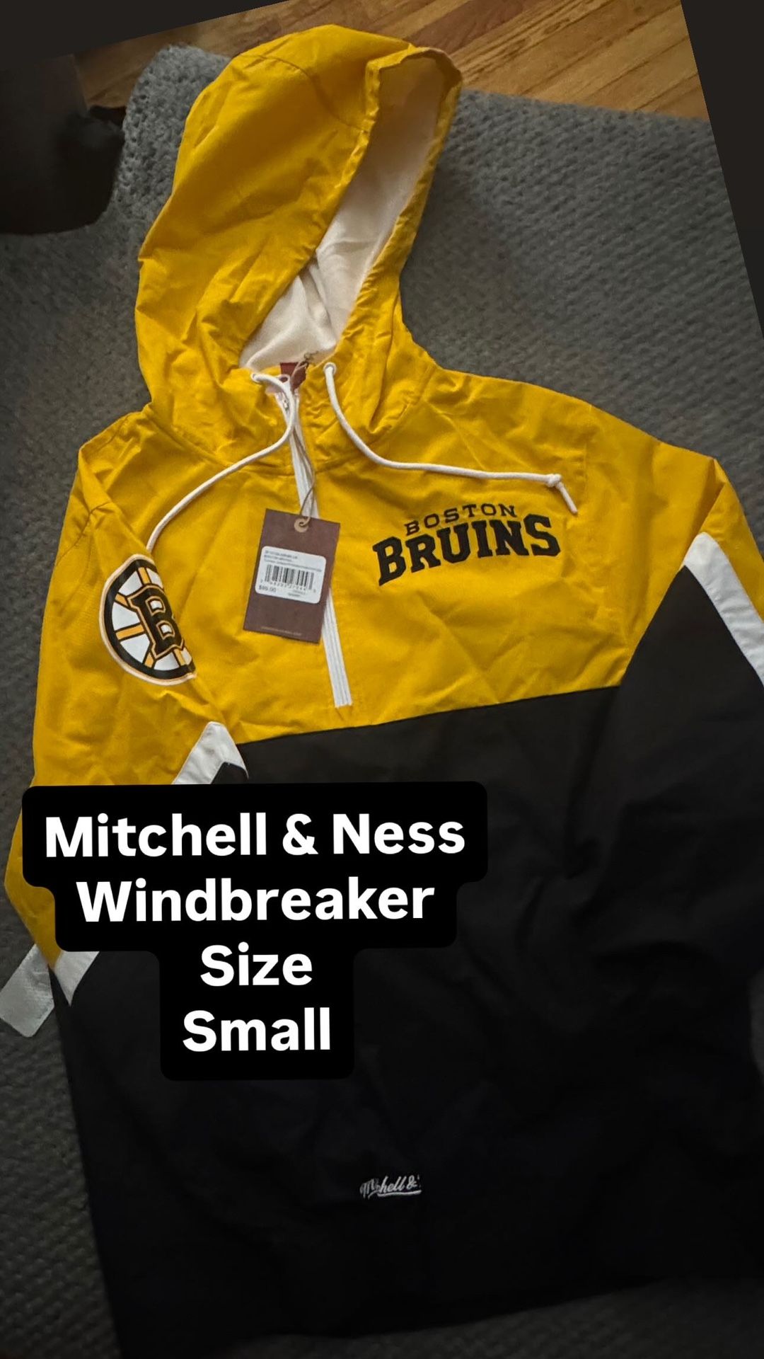Boston Bruins Windbreaker Size small