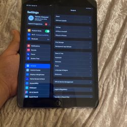 iPad 8 Gen 10.2 Gen FOR SALE