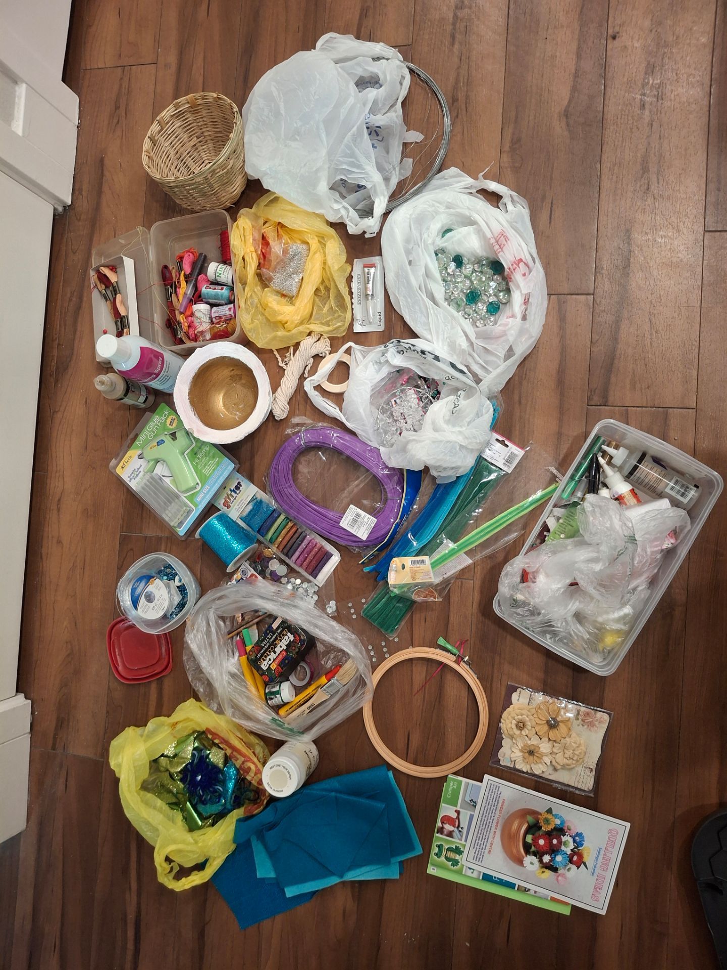 Art supplies