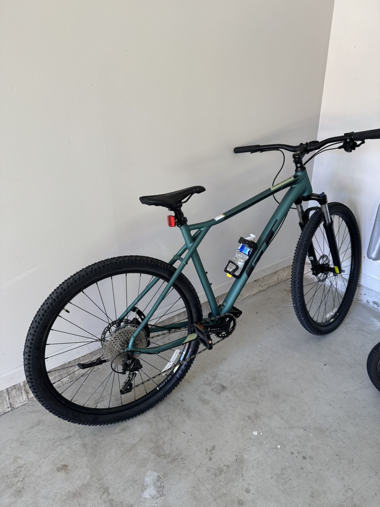Sport bicycle GT   