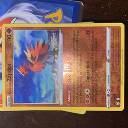 Pokemon TCG | 2021 Series Galarian Zapdos