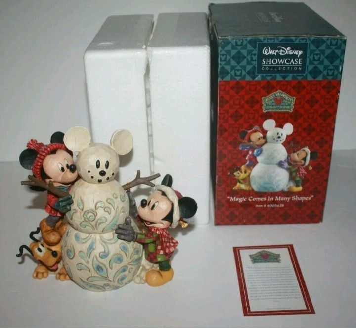 Jim Shore Disney Traditions Magic comes in many shapes figure