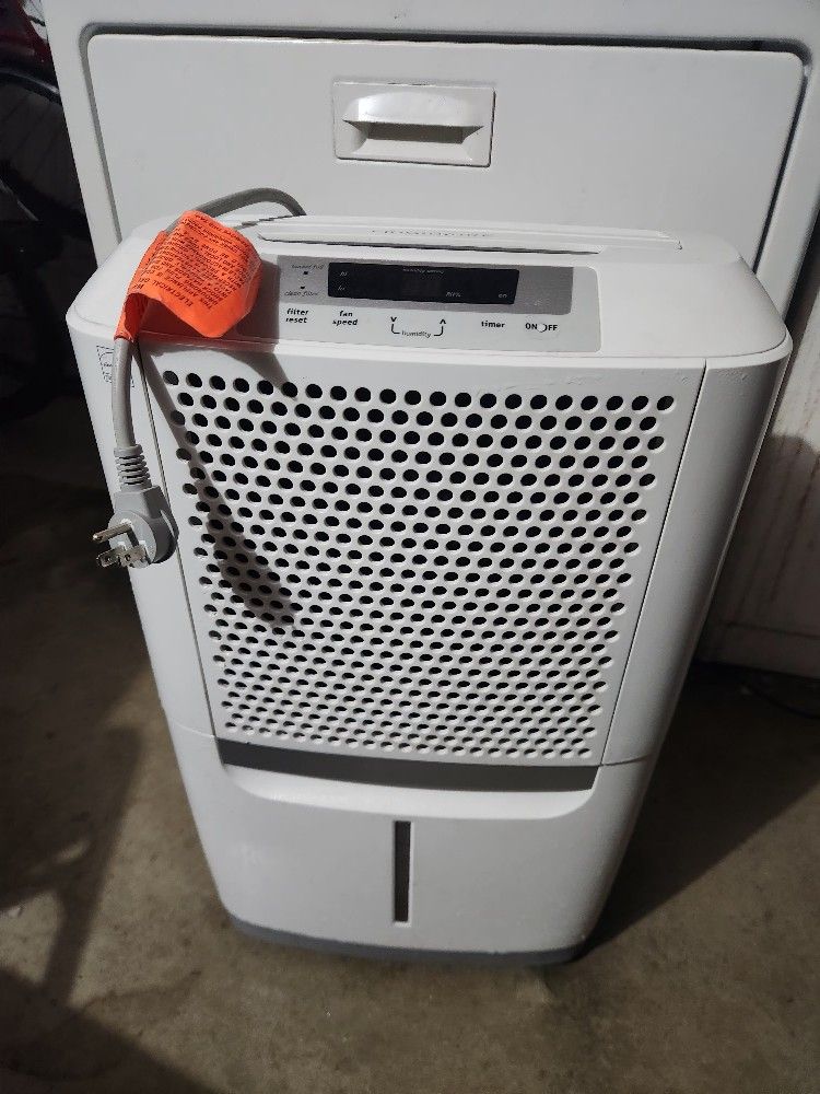 Dehumidifier Frigidaire