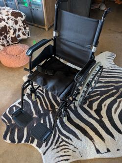 Wheelchair lightweight 24lbs