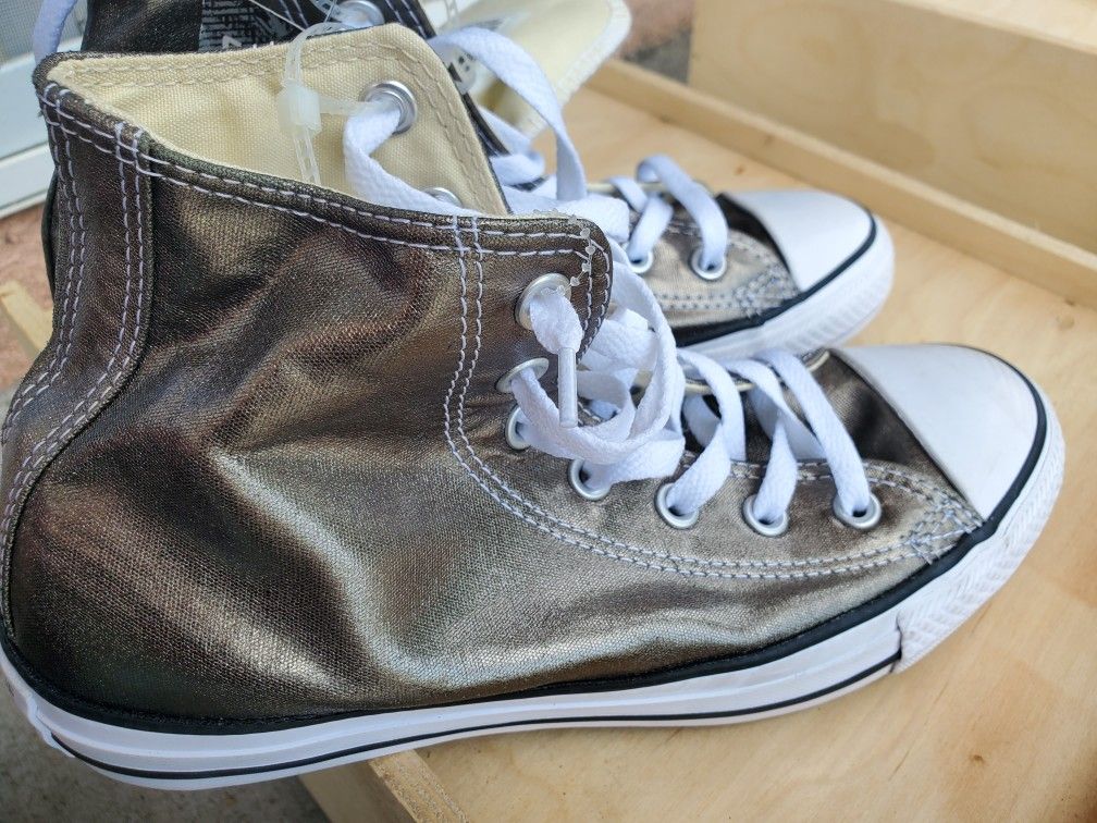 New Converse Metallic Silver M6 W8