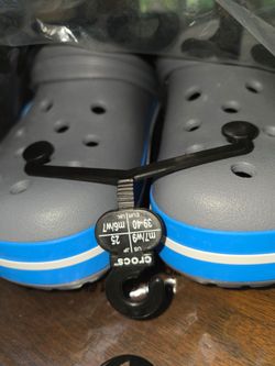 NWT Crocs Crocband Grey Blue Slip On Clogs Men’s Size 7 / Women’s Size 9