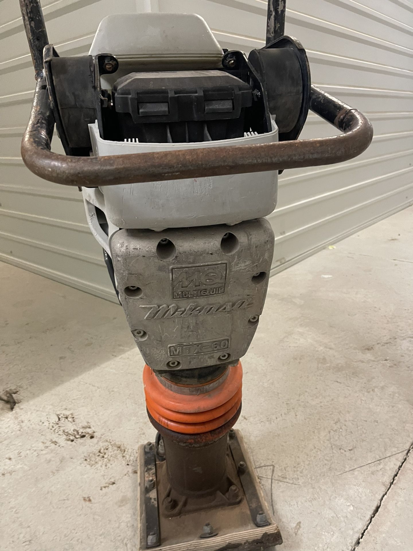 MQ Mikasa Jumping Jack Business equipment