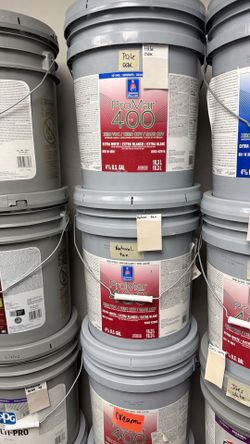 Variedad de pinturas