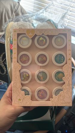 COLOURPOP Disney princess eyeshadow set