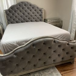 Queen bedroom set