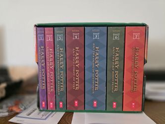 Harry Potter; The Complete Book Series Boxed Set Books 1-7 (Paperback) - Brand New