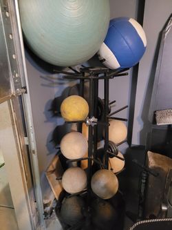 weight ball set with stand.