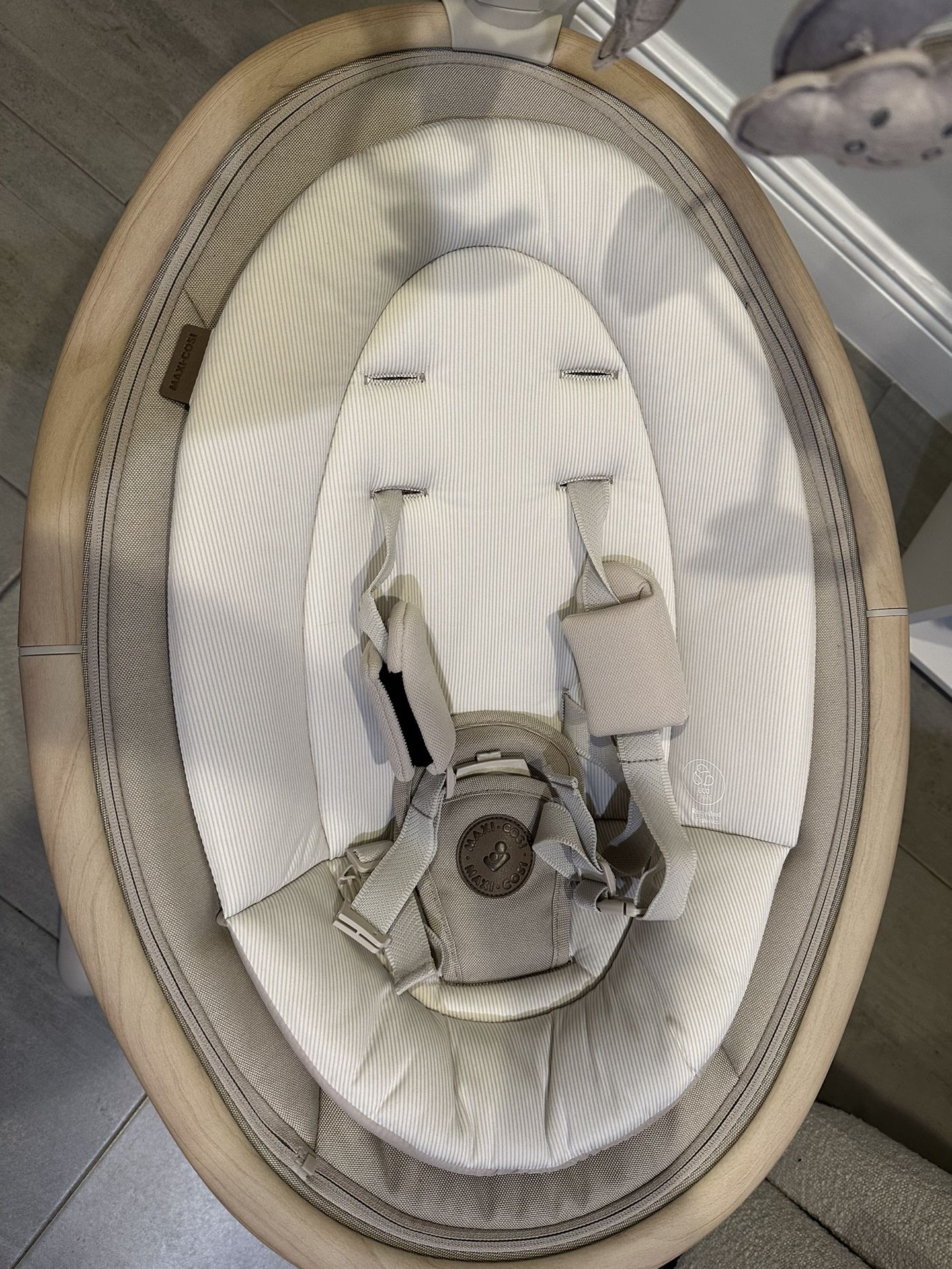 Maxi-Cosi Cassia Baby Swing – Like New, Never Used