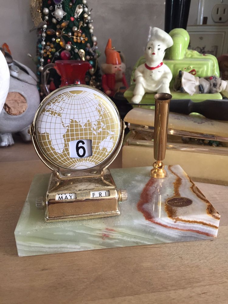 Vintage Desk Calendar 