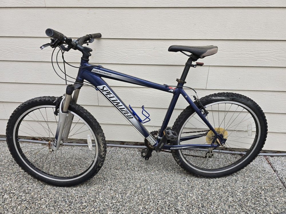 Specialized HARDROCK Mountainbike From Gregg's Cycle