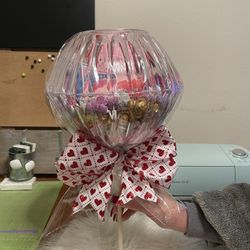  Valentine Gifts, Boy, And Girl