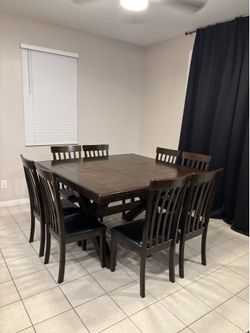 6-8 chair table