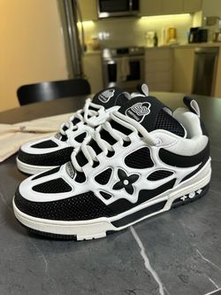 Brand new  LV shoes size 8/9/10
