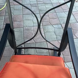 Rockin Iron Chair 