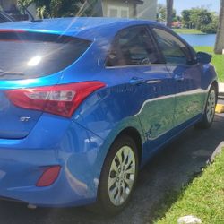 Hyundai Elantra GT 2017