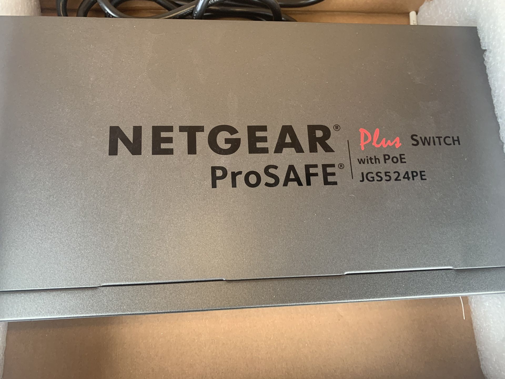 Netgear 24 port poe switch JGS524PE