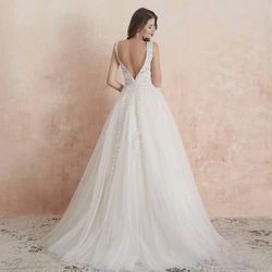 Abaowedding Women's Wedding Dress for Bride. Size 2US