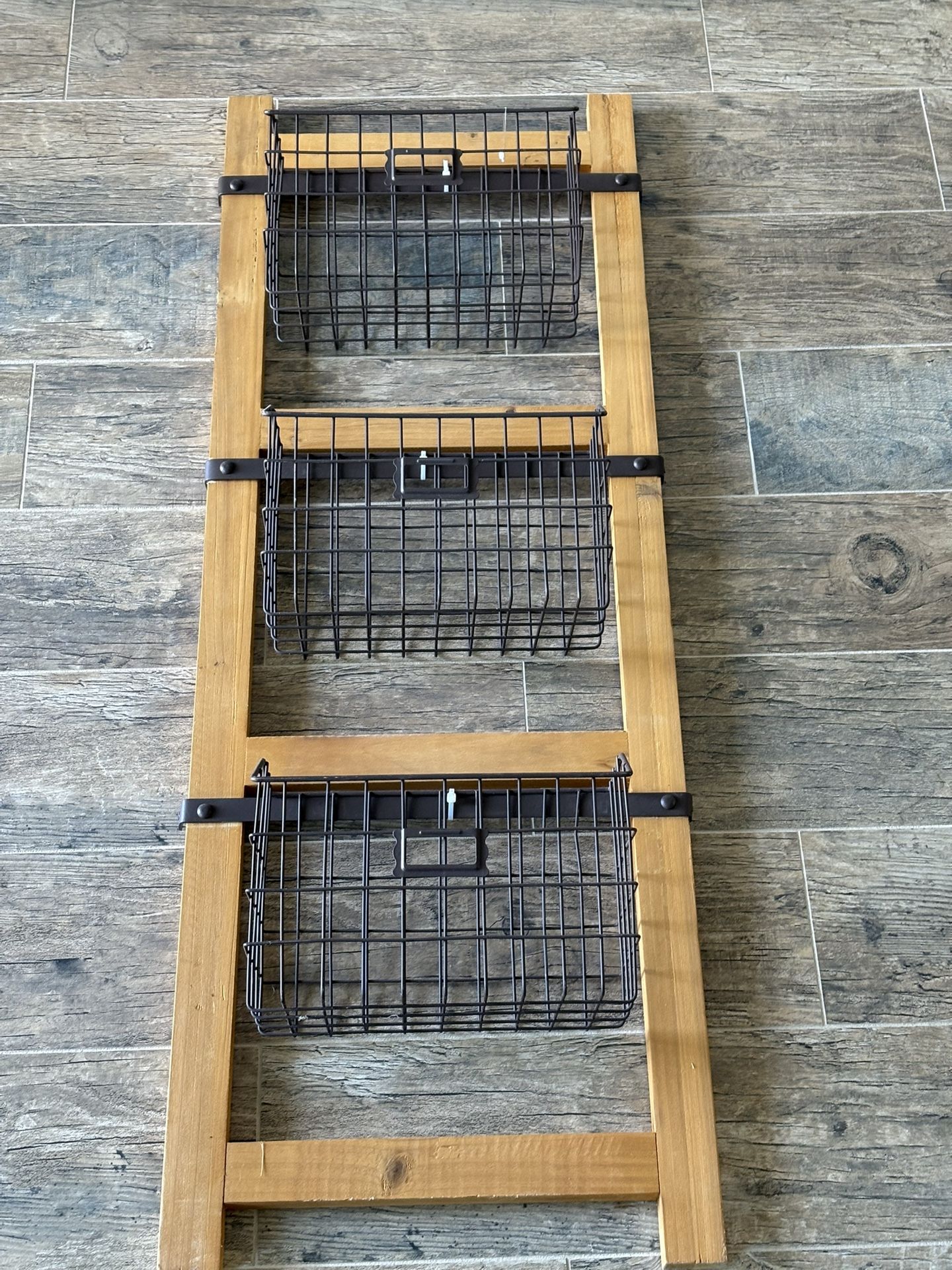 KIRKLAND Storage Rack Metal And Wood $40