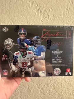 Topps Signature Class Football 2025 Hobby Box