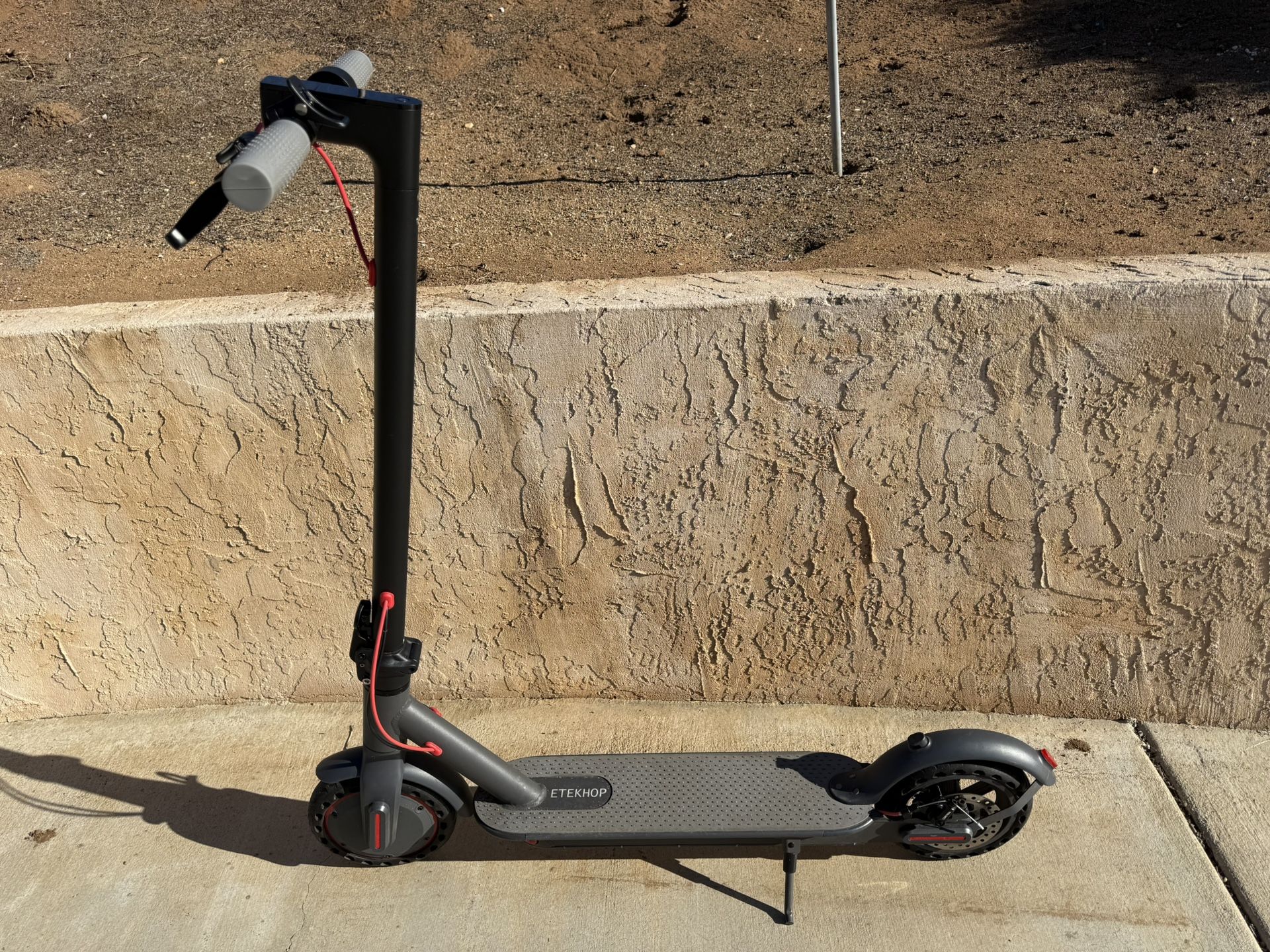 Etekhop Electric Scooter