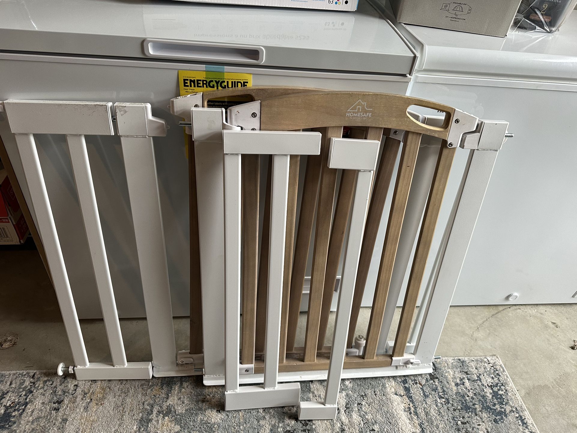 Baby gate