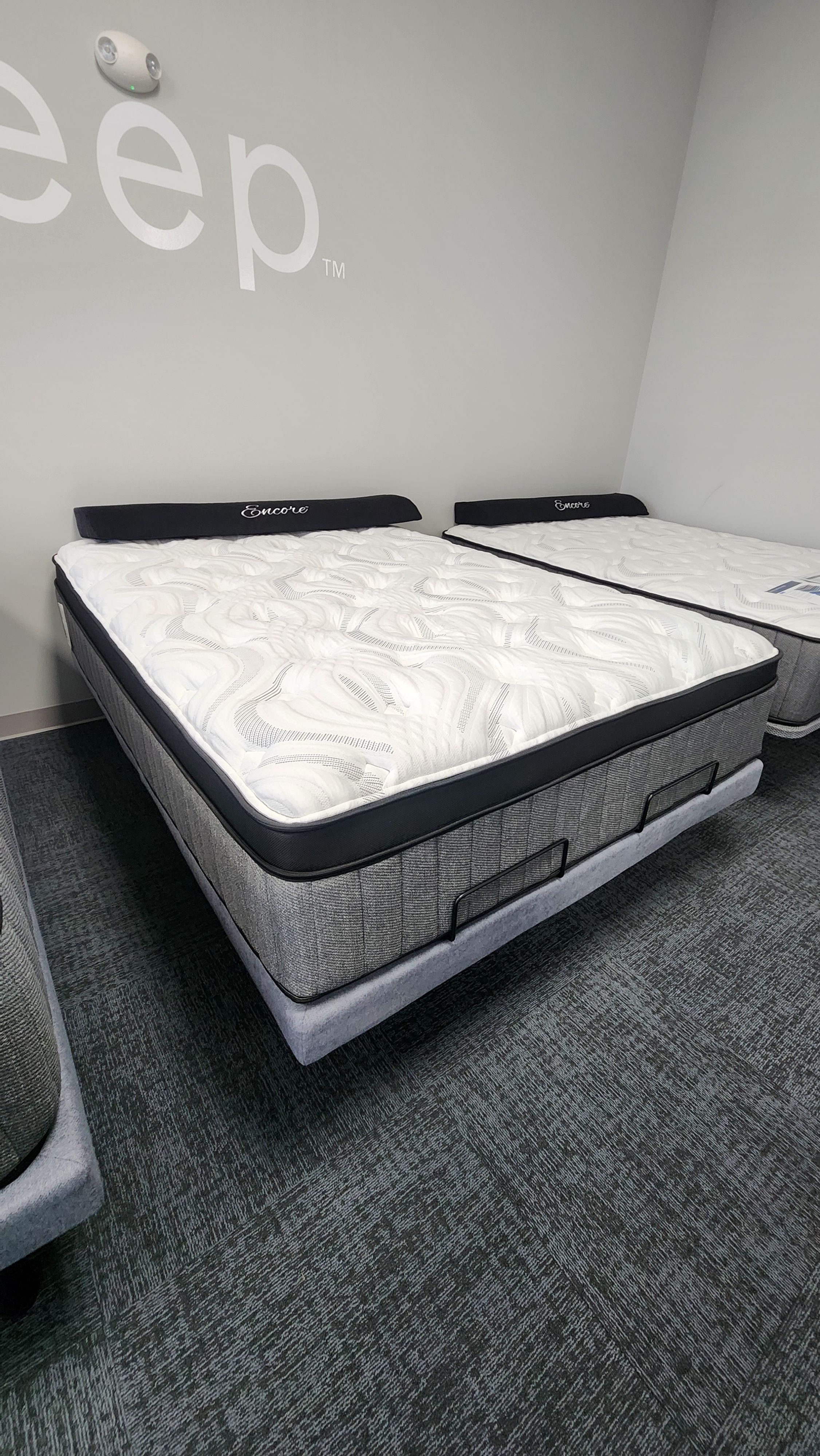 MATTRESS And Adjustable Bases - Queen and King In stock!
