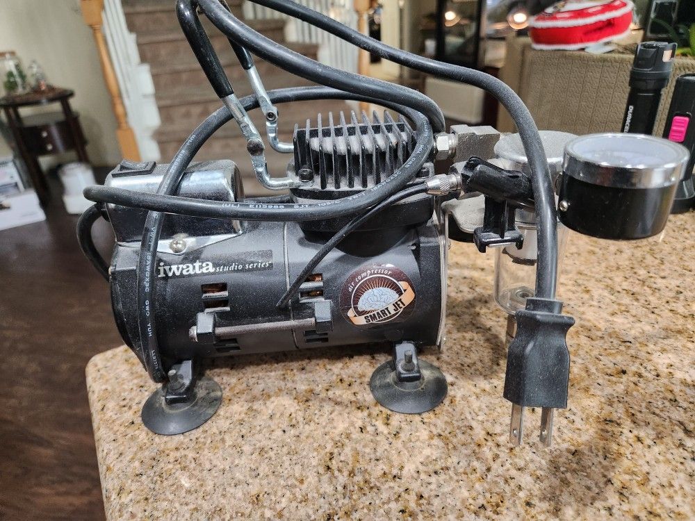 Iwata Air Compressor And Airbrush