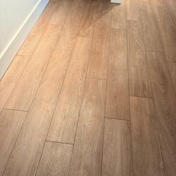 Laminate Flooring 