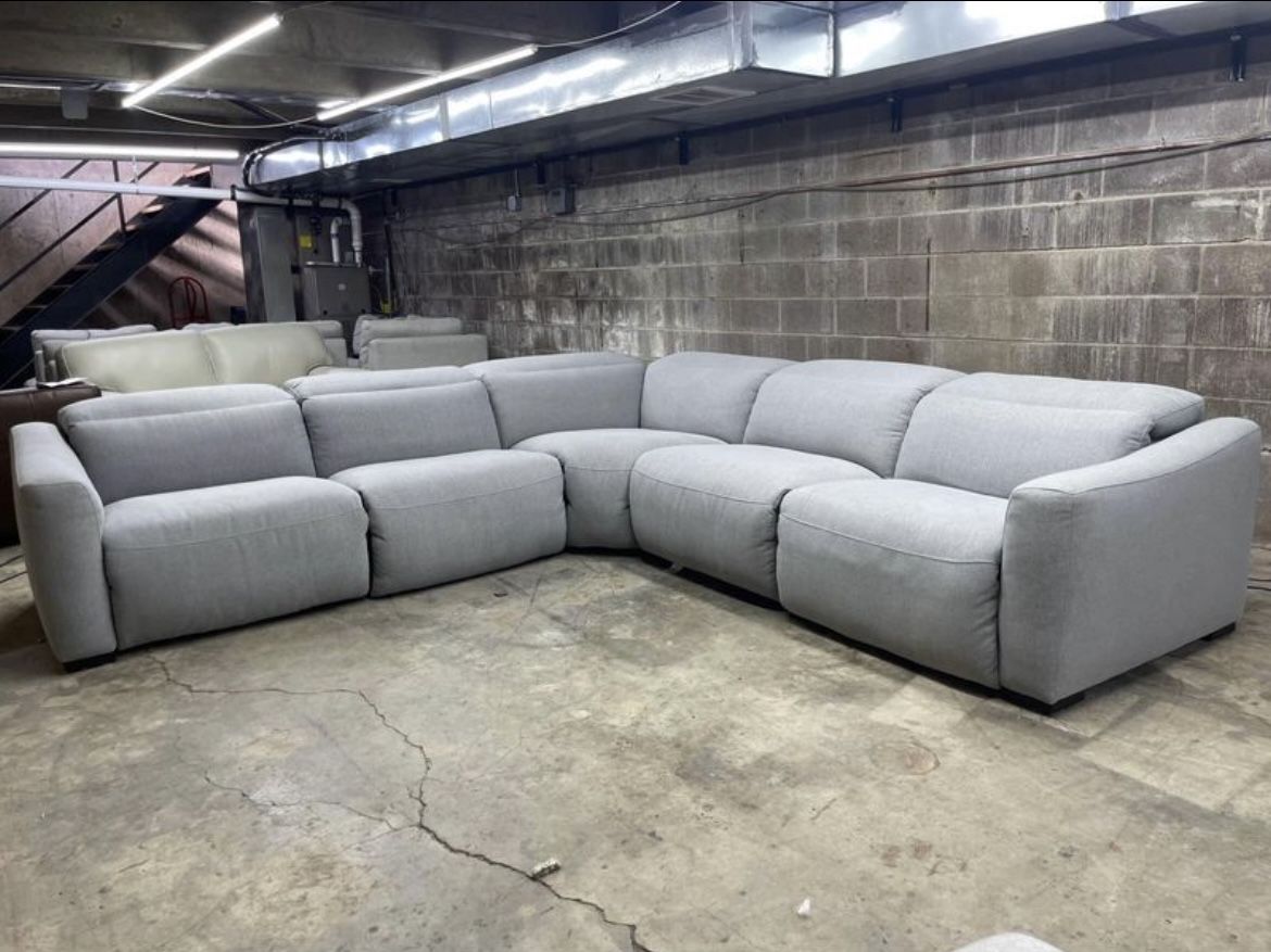 Delivery/Financing - Finson 5-piece Power Reclining Fabric Modular Sectional