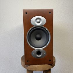 Polk RTIa3 Bookshelf speakers 6.5 Inch pair