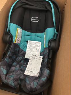 New evenflo car seat with base