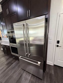 Mongram Refrigerator ZWE23ESNBSS
