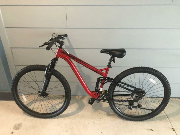 hyper explorer mountain bike