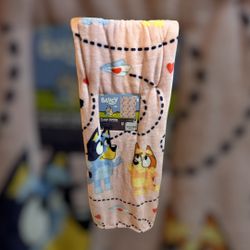 Bluey Valentine Throw