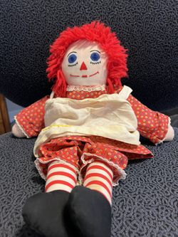 Vintage Raggedy Ann doll