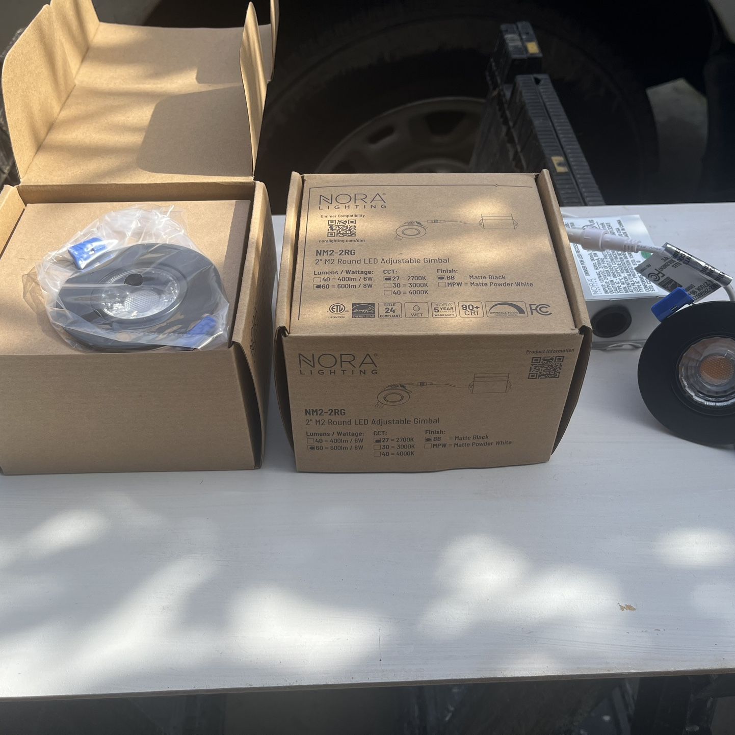 2” Adjustable Gimbal Led Lights.