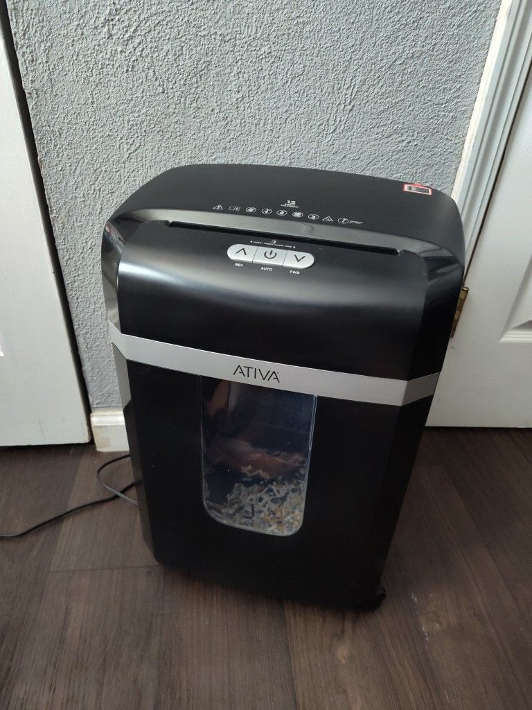 Ativa 12 Sheet Paper Shredder