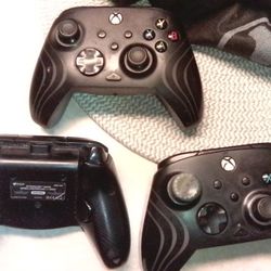 3 Afterglow Wired Wave Xbox One Remotes Good Condition 