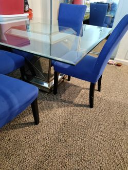 Dining Room Table With Four Chairs