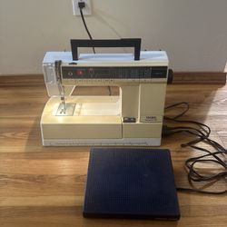 Husqvarna Viking 950 Sewing Machine 