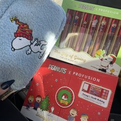 Peanuts Makeup Package