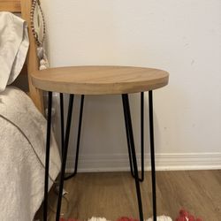 Round Side Table